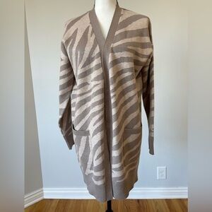 Cupcakes & Cashmere Open Front Zebra Animal Print Cardigan in a Size Large